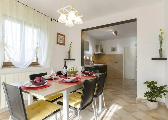 Villa Rose