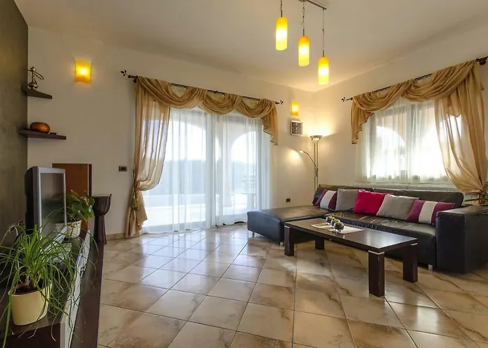 Villa Rose